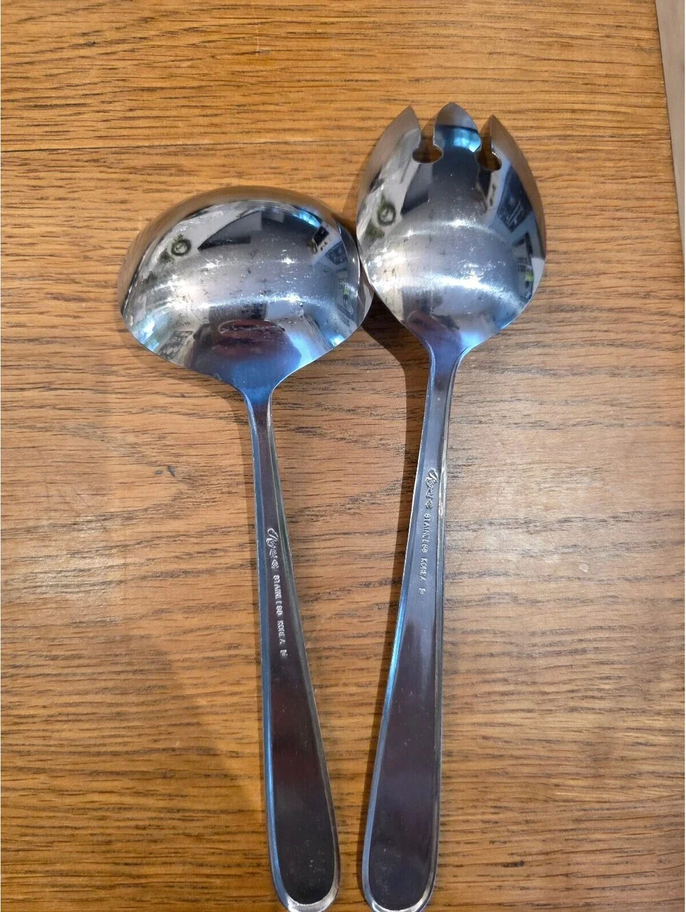 New Oneida Queen Bess II Stainless Serving Set - 2pc Salad Fork & Ladle Korea